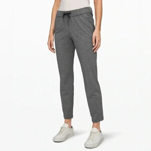 Lululemon On The Fly 7/8 Pants Heather Gray Size 4